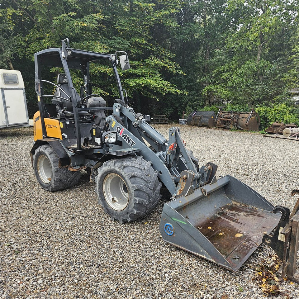 Giant V452T X-TRA HD - Gummihjulslæsser: billede 2 Giant V452T X-TRA HD - Gummihjulslæsser: billede 2