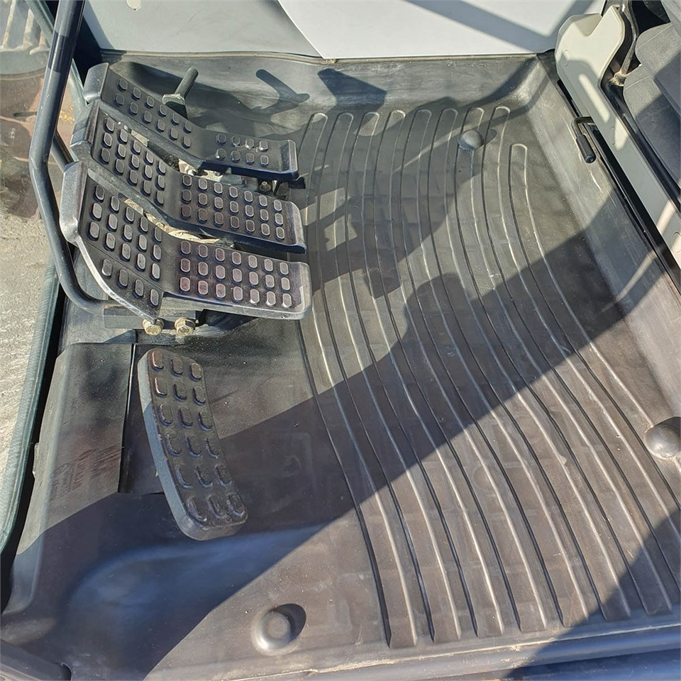 Leje en Hitachi Hitachi ZX250 LC-5B Hitachi Hitachi ZX250 LC-5B: billede 20