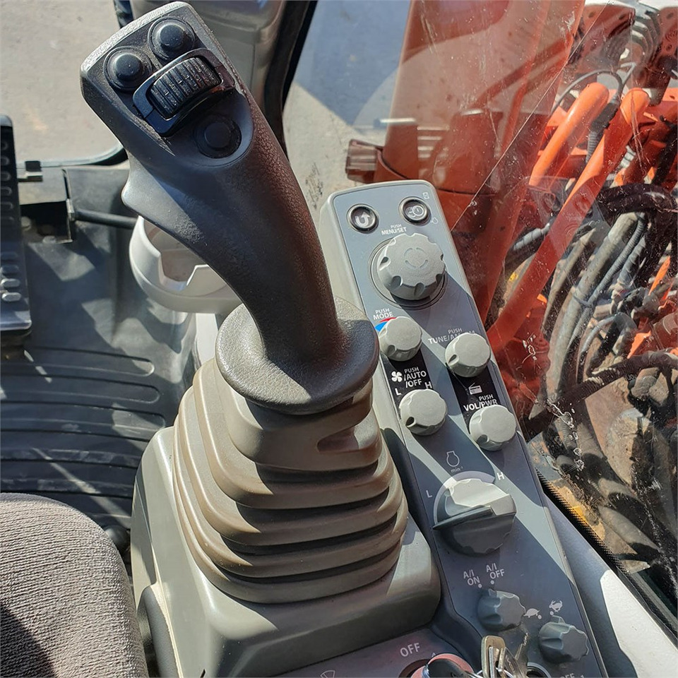 Leje en Hitachi Hitachi ZX250 LC-5B Hitachi Hitachi ZX250 LC-5B: billede 16