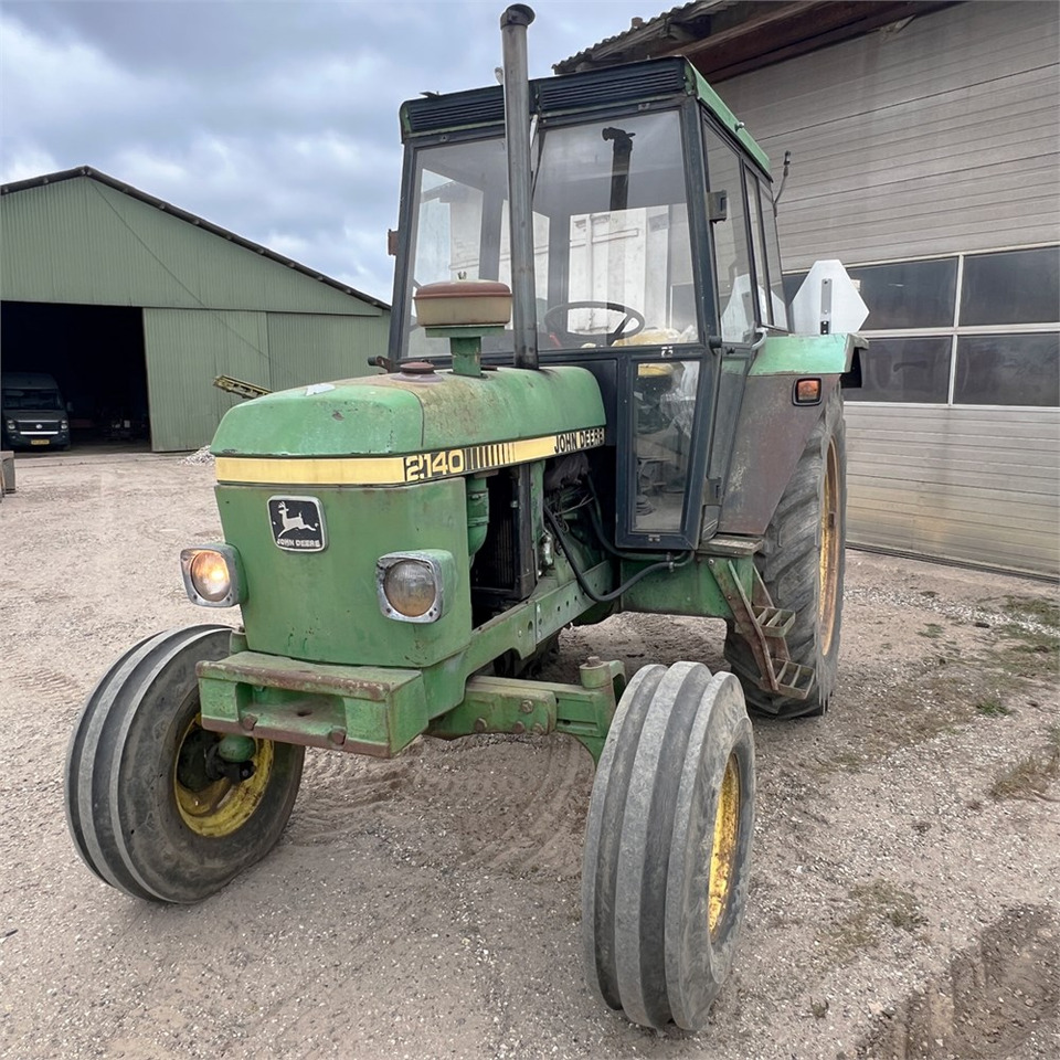 John Deere 2140 - Traktor: billede 4 John Deere 2140 - Traktor: billede 4