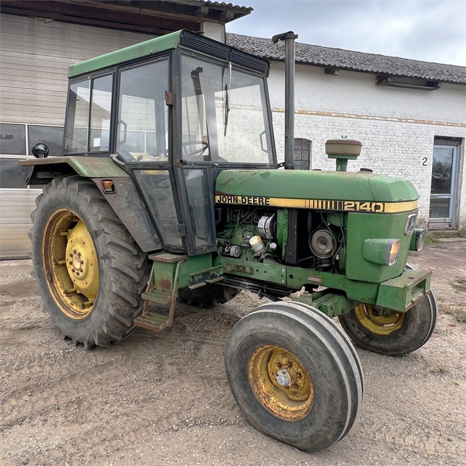 John Deere 2140 - Traktor: billede 3 John Deere 2140 - Traktor: billede 3