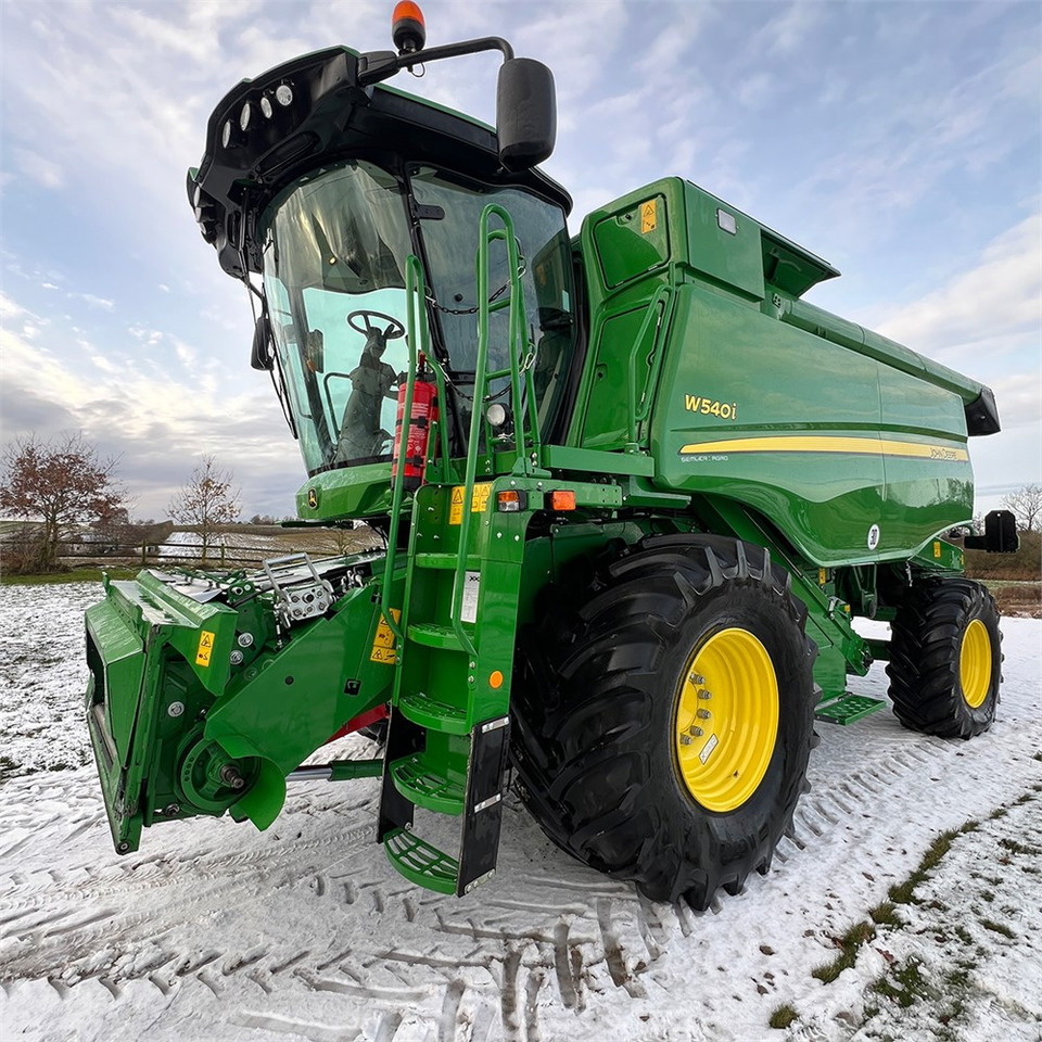 John Deere W540i - Høstmaskine: billede 1 John Deere W540i - Høstmaskine: billede 1