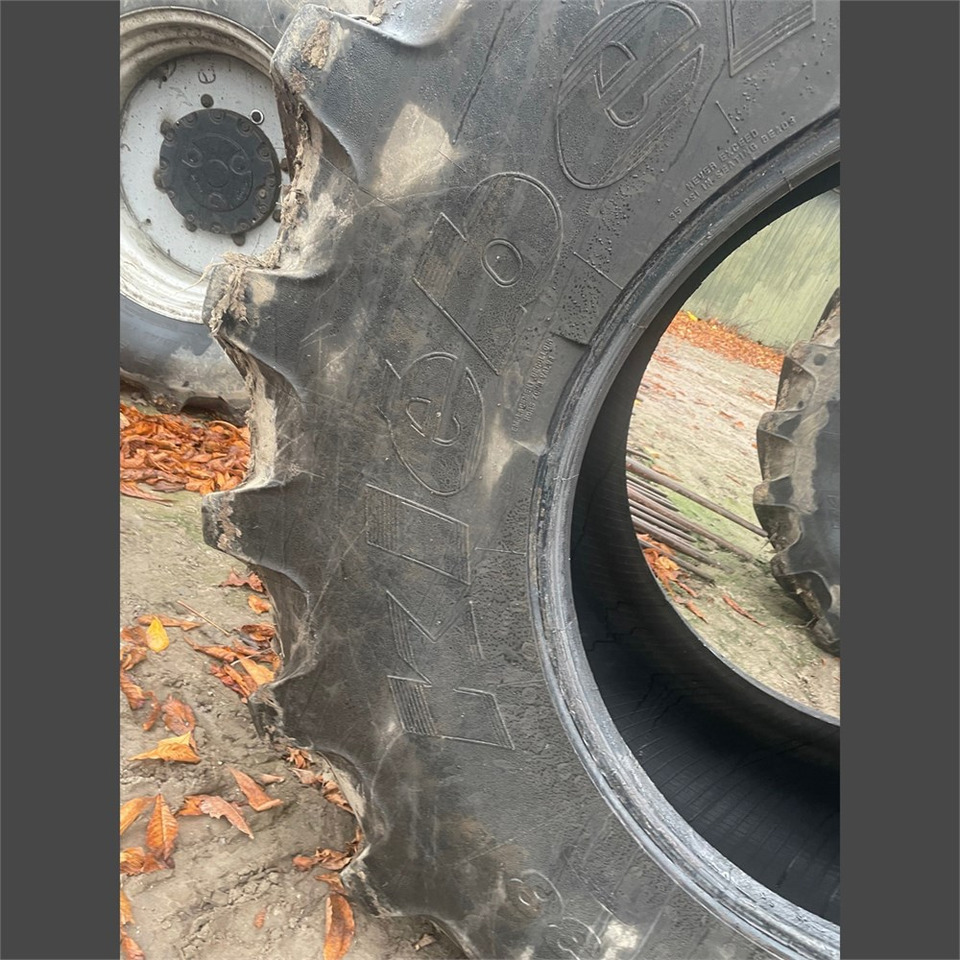 Kleber Topker 650/85R38 - Traktor: billede 3 Kleber Topker 650/85R38 - Traktor: billede 3