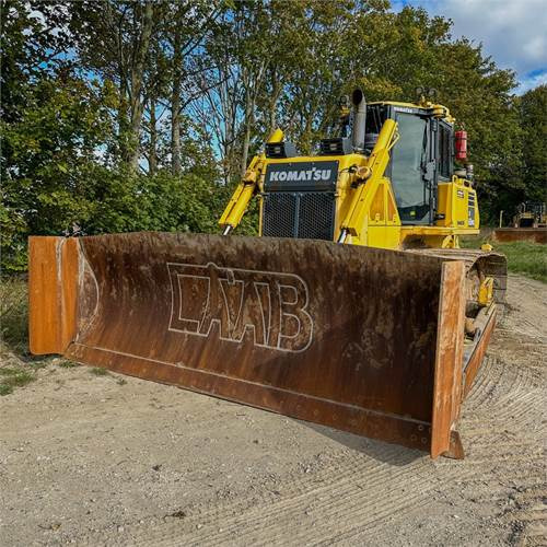 Leje en Komatsu D65 PXI-18 Komatsu D65 PXI-18: billede 11 Leje en Komatsu D65 PXI-18 Komatsu D65 PXI-18: billede 11