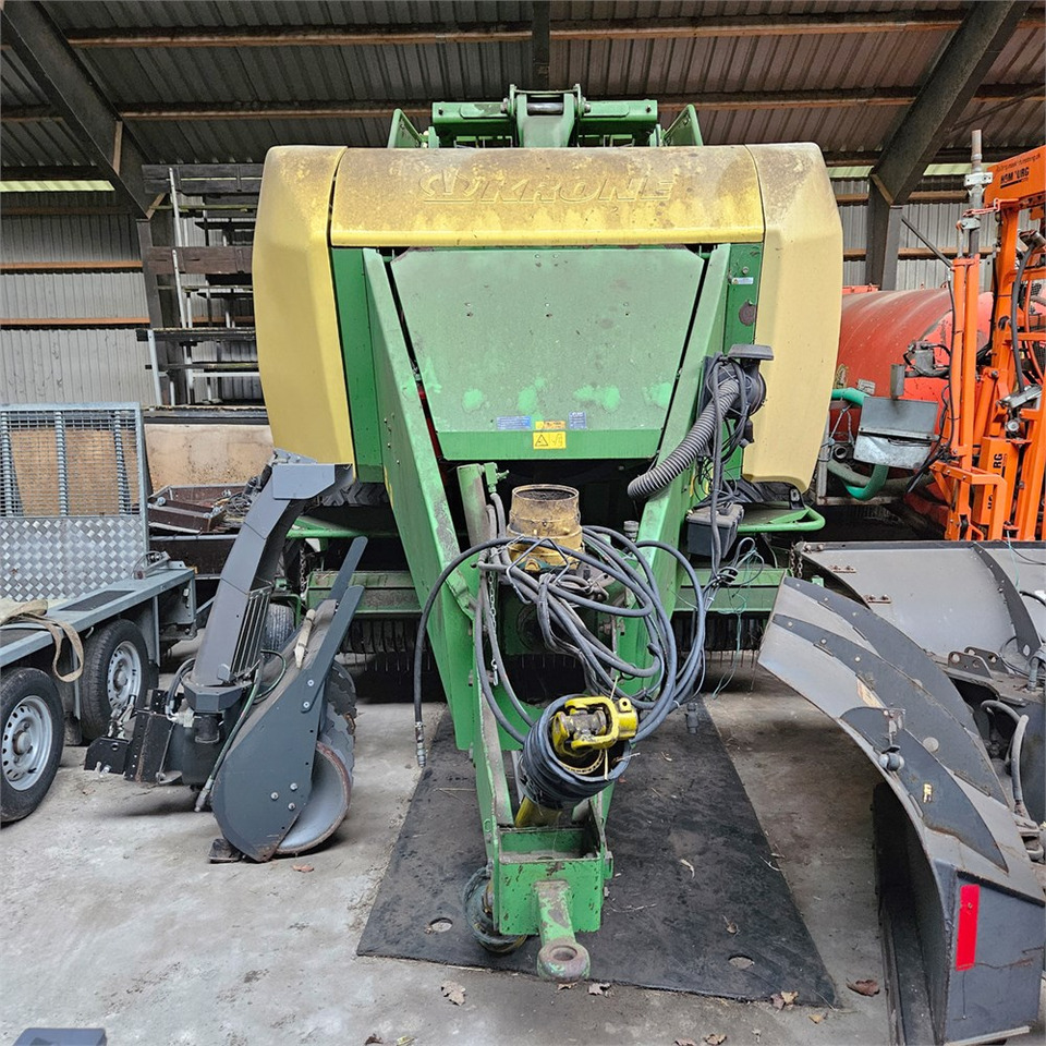 Krone Big Pack 12130 - Udstyr til hø: billede 3 Krone Big Pack 12130 - Udstyr til hø: billede 3