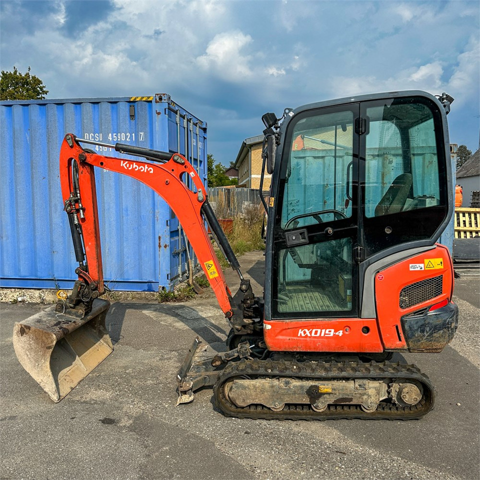 Kubota KX019-4 - Minigravemaskine: billede 2 Kubota KX019-4 - Minigravemaskine: billede 2