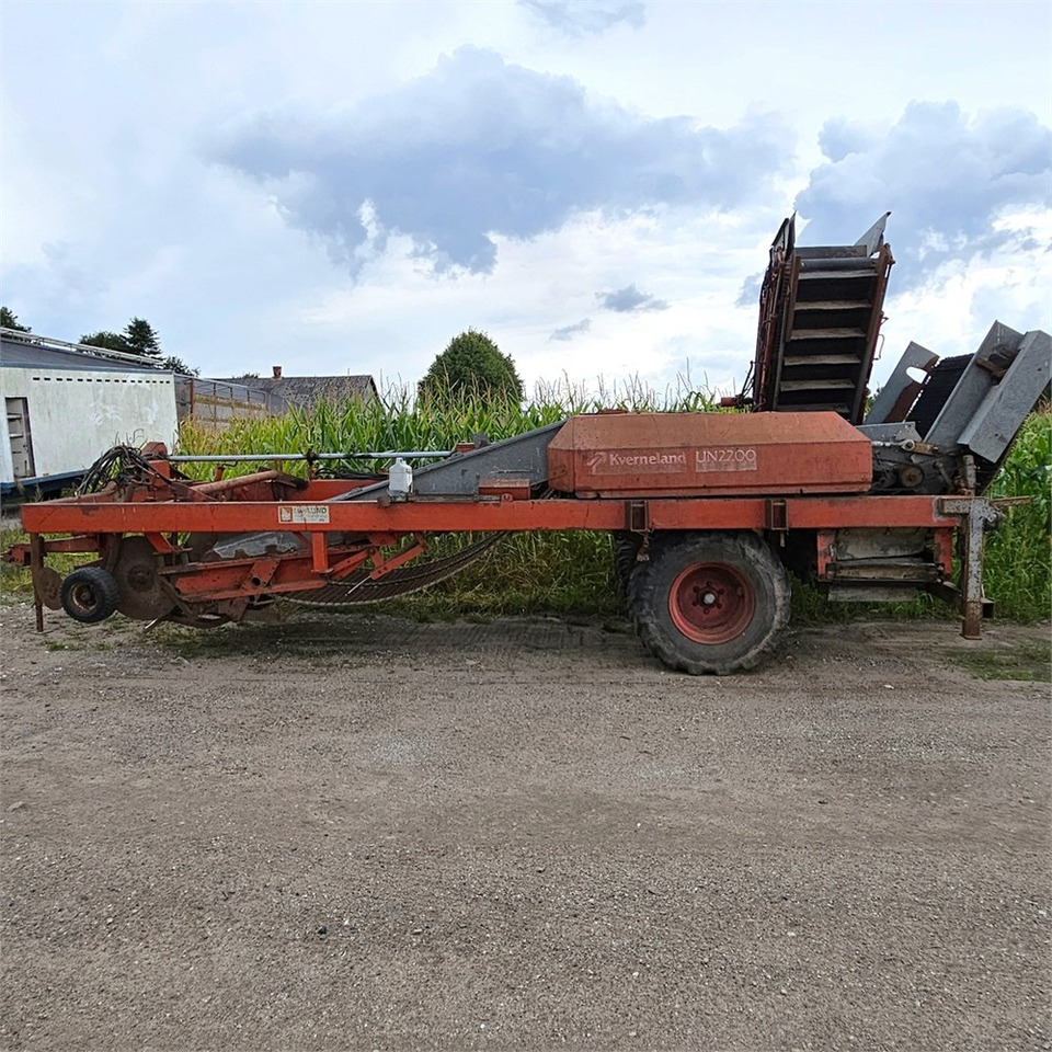 Kverneland UN 2200 - Kartoffeloptager: billede 2 Kverneland UN 2200 - Kartoffeloptager: billede 2