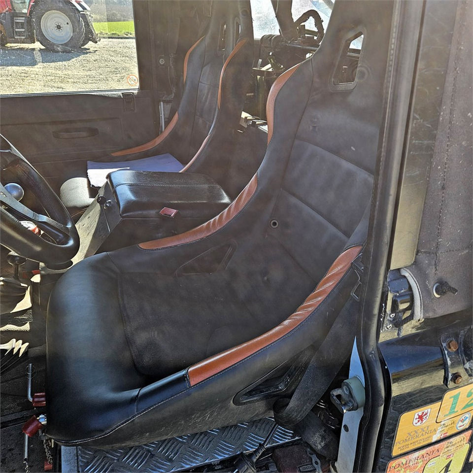 SUV Land Rover Defender 90: billede 10