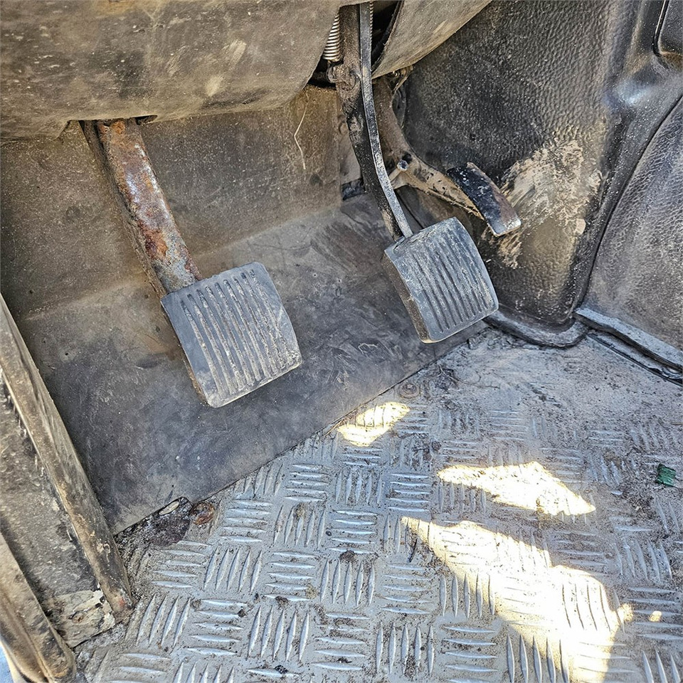 SUV Land Rover Defender 90: billede 19