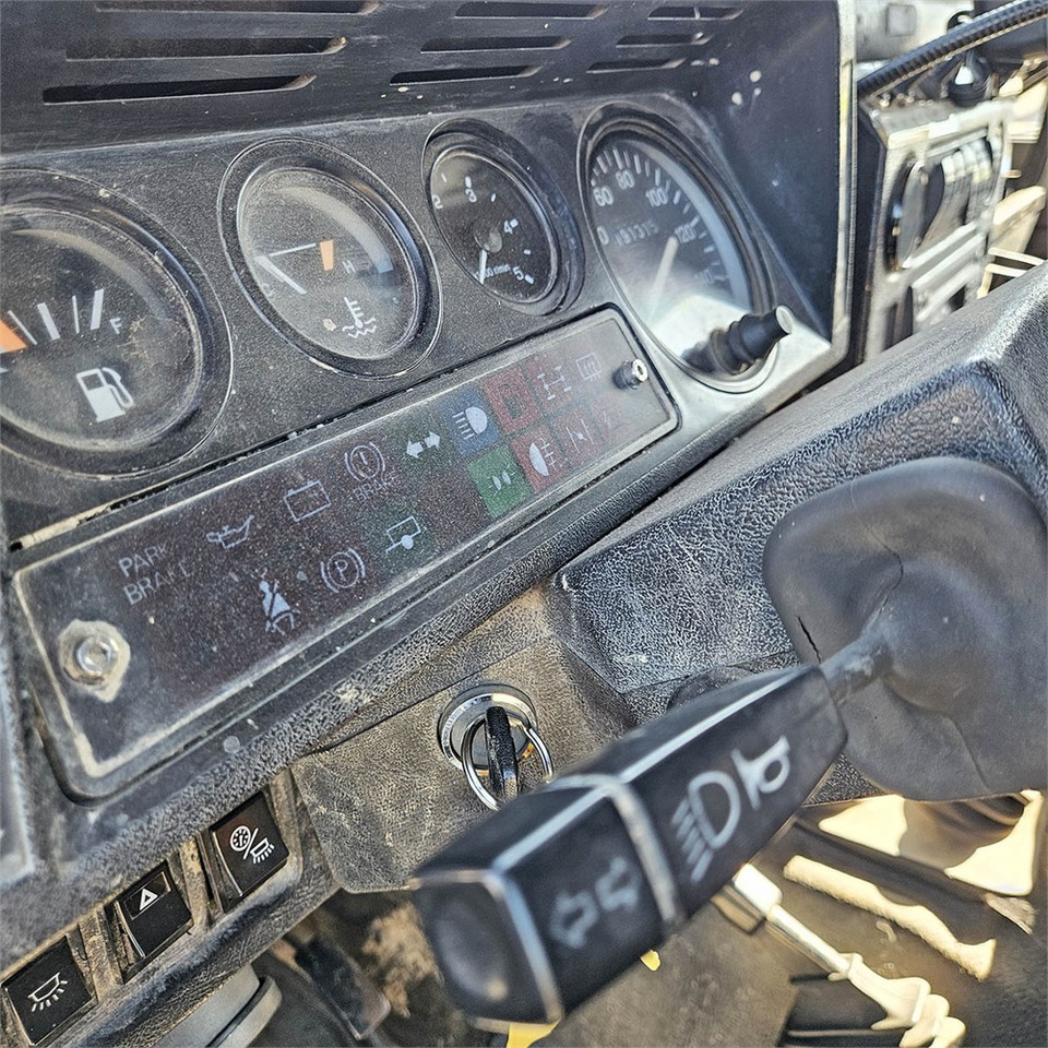 SUV Land Rover Defender 90: billede 22