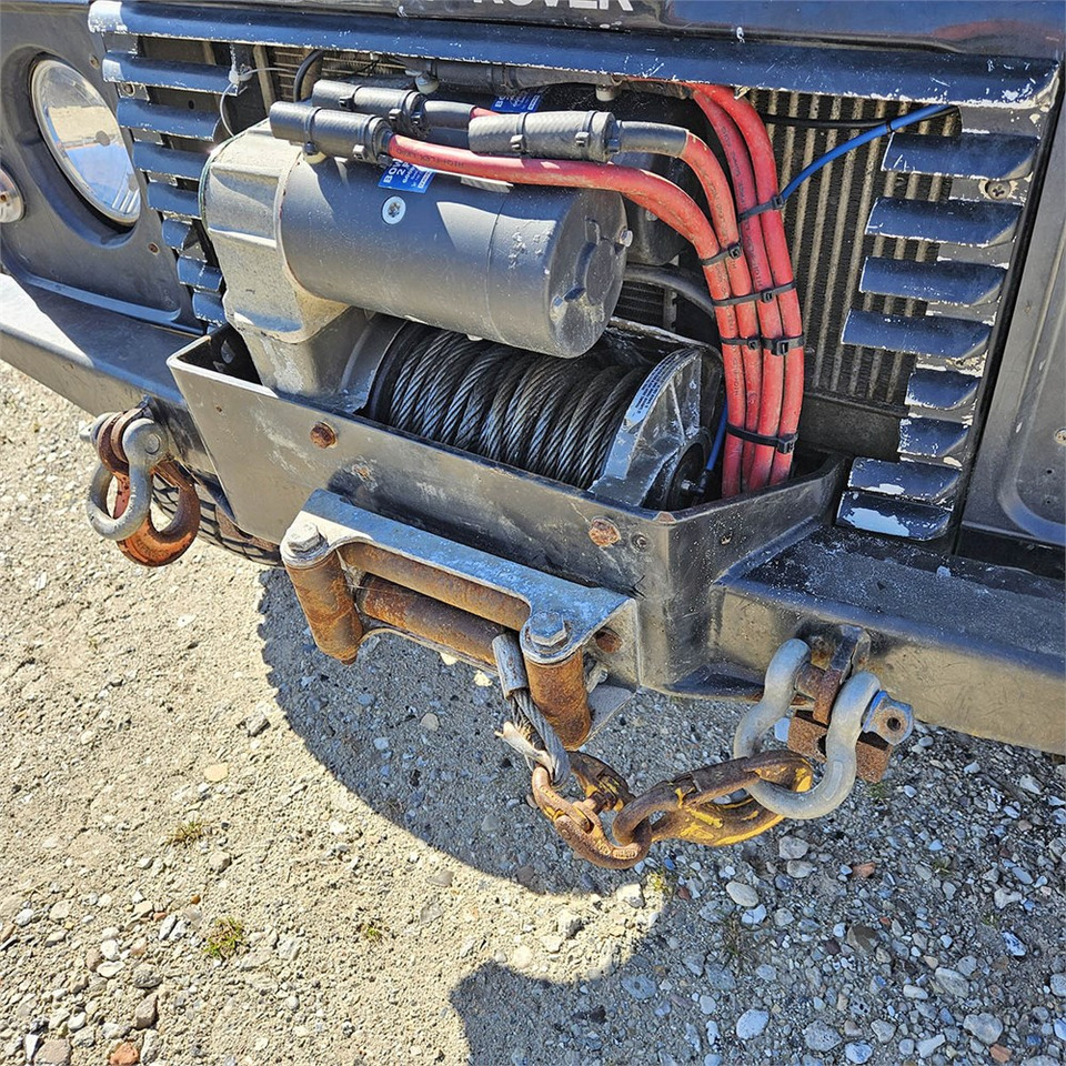 SUV Land Rover Defender 90: billede 25