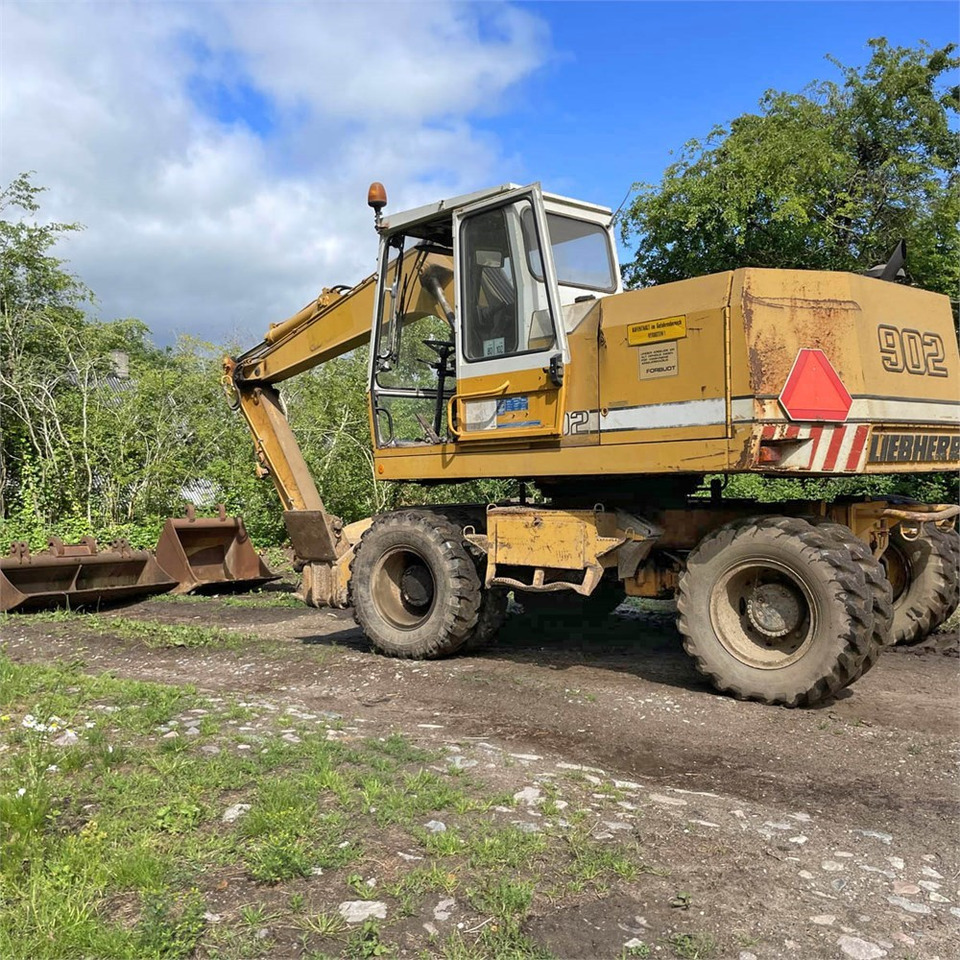 Liebherr A 902 - Hjulgravemaskine: billede 4 Liebherr A 902 - Hjulgravemaskine: billede 4