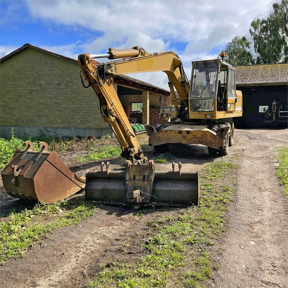 Liebherr A 902 - Hjulgravemaskine: billede 2 Liebherr A 902 - Hjulgravemaskine: billede 2