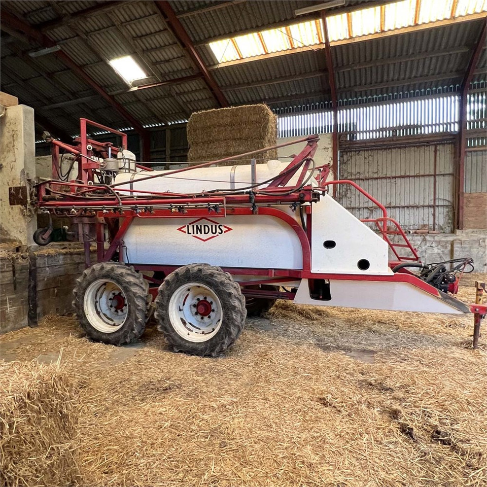 Lindus 4000-20 - Sprøjteudstyr: billede 1 Lindus 4000-20 - Sprøjteudstyr: billede 1