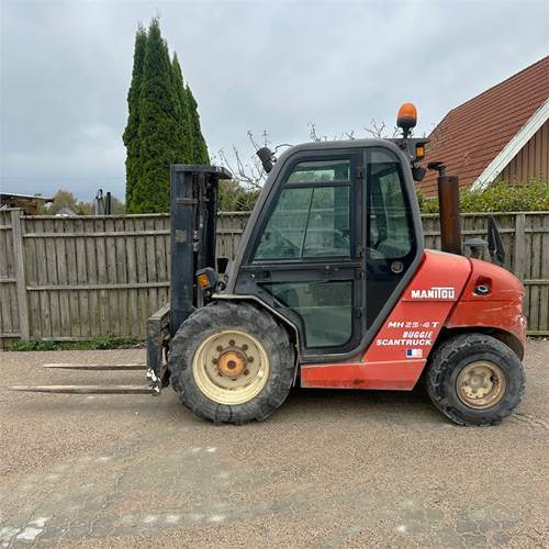 Manitou MH 25-4T - Gaffeltruck: billede 3 Manitou MH 25-4T - Gaffeltruck: billede 3
