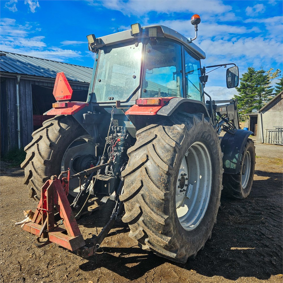 Massey Ferguson 4270 - Traktor: billede 5 Massey Ferguson 4270 - Traktor: billede 5