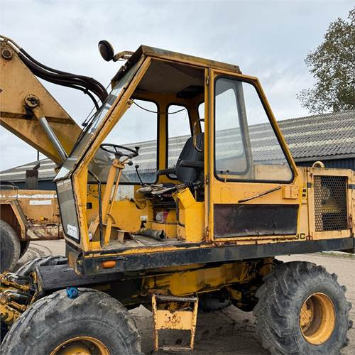 Hjulgravemaskine Massey Ferguson W350 C: billede 36 Hjulgravemaskine Massey Ferguson W350 C: billede 36