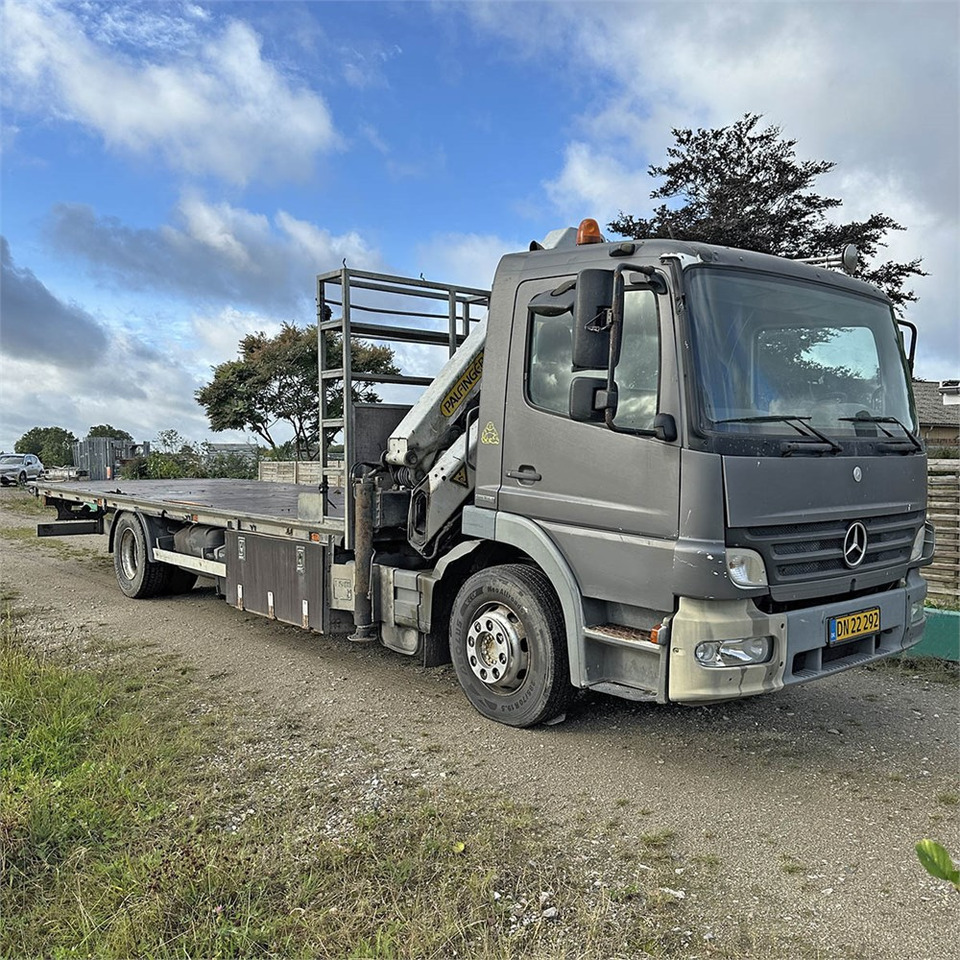 Mercedes Atego 1524 LL - Lastbil med lad, Lastbil med kran: billede 2 Mercedes Atego 1524 LL - Lastbil med lad, Lastbil med kran: billede 2