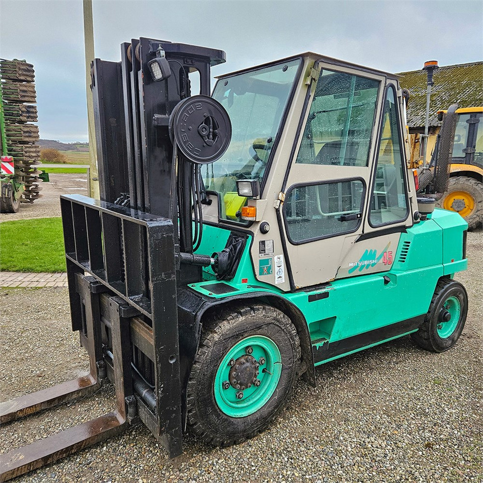 Mitsubishi FB45 - Gaffeltruck: billede 4 Mitsubishi FB45 - Gaffeltruck: billede 4