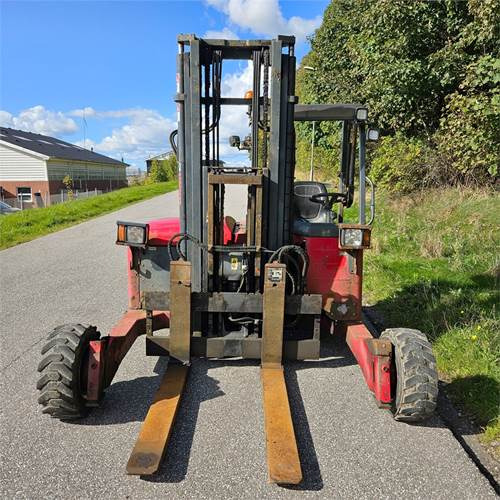 Moffett M4 25.3 - Medbringertruck: billede 3 Moffett M4 25.3 - Medbringertruck: billede 3