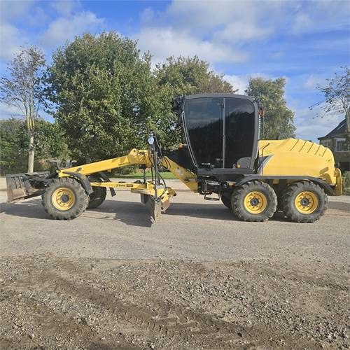 New Holland F 106.7A - Grader: billede 4 New Holland F 106.7A - Grader: billede 4