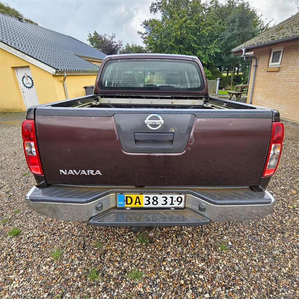 Nissan Navara 2,5 Dci Dc 4wd - Pickup: billede 4 Nissan Navara 2,5 Dci Dc 4wd - Pickup: billede 4