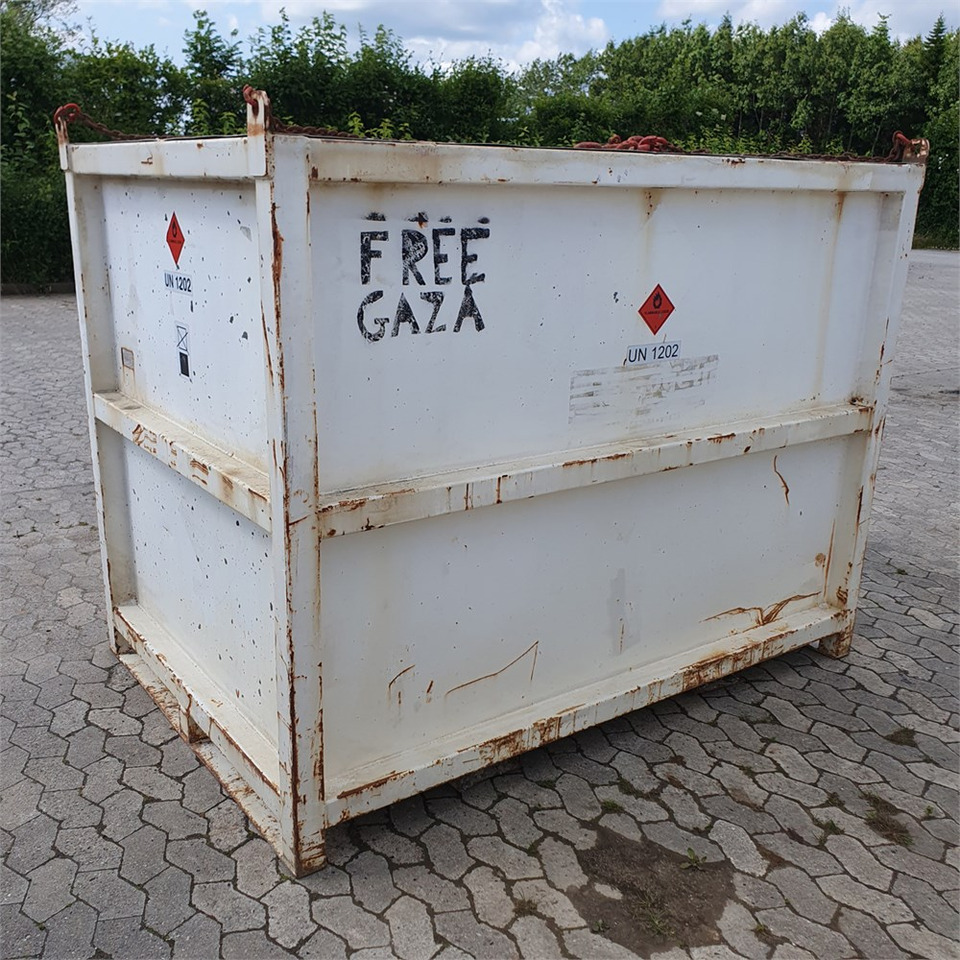 Roug A/S 2000 liter - Lagertank: billede 5 Roug A/S 2000 liter - Lagertank: billede 5