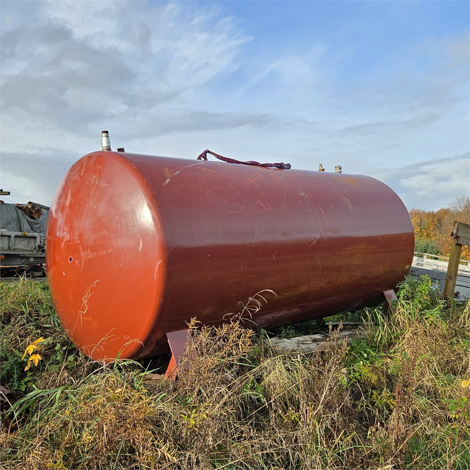Roug A/S G NR 01-5013 - Lagertank: billede 4 Roug A/S G NR 01-5013 - Lagertank: billede 4
