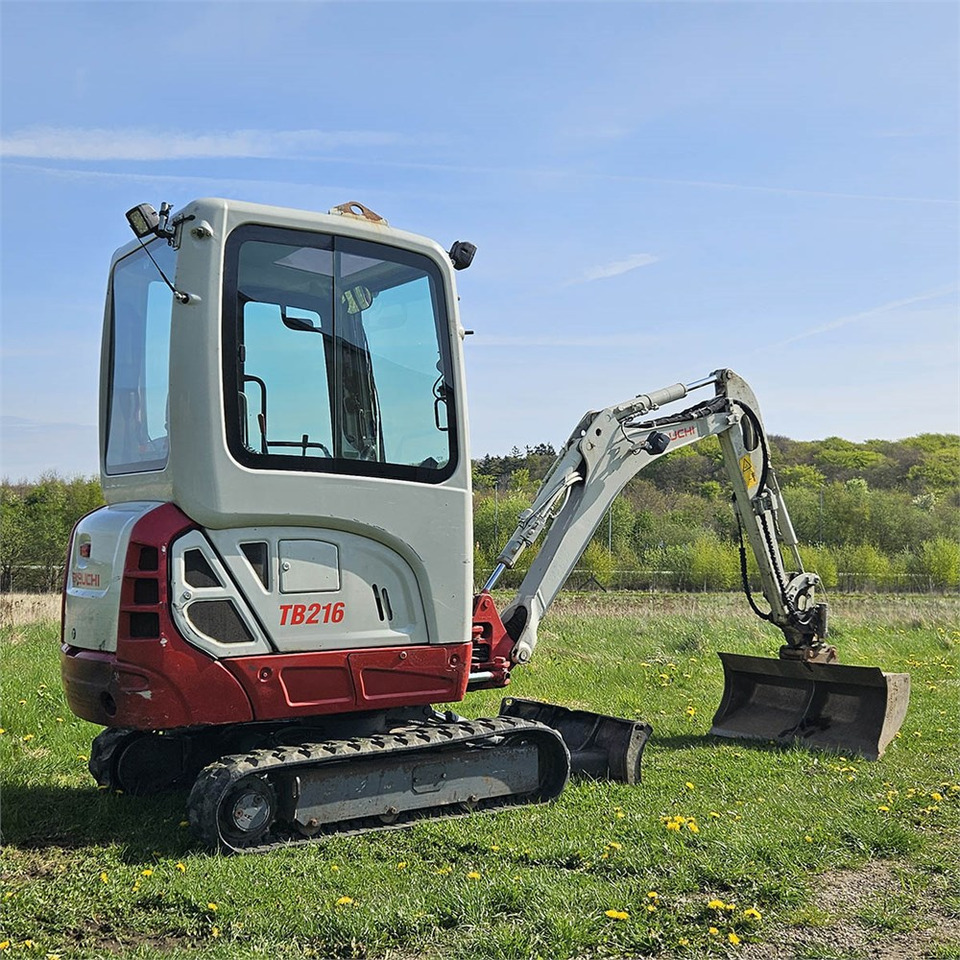 Takeuchi TB216 - Minigravemaskine: billede 2 Takeuchi TB216 - Minigravemaskine: billede 2
