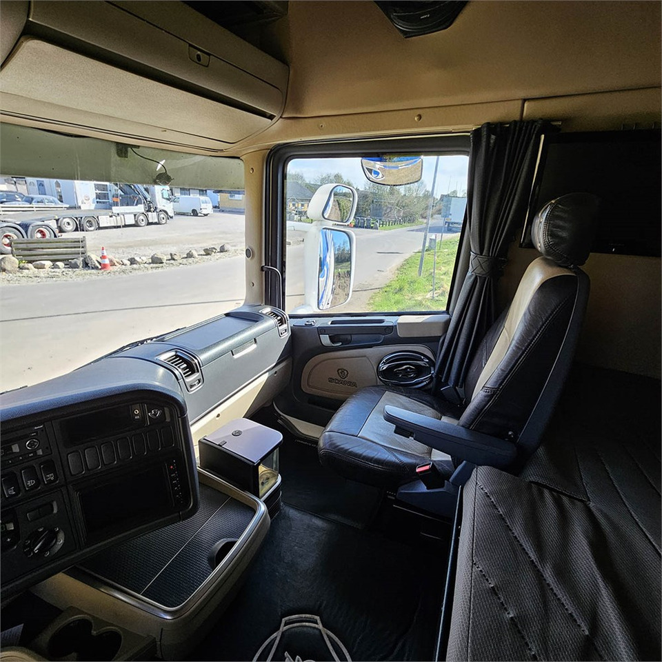 Trækker Scania R 560 LA6X2 4MNB: billede 12