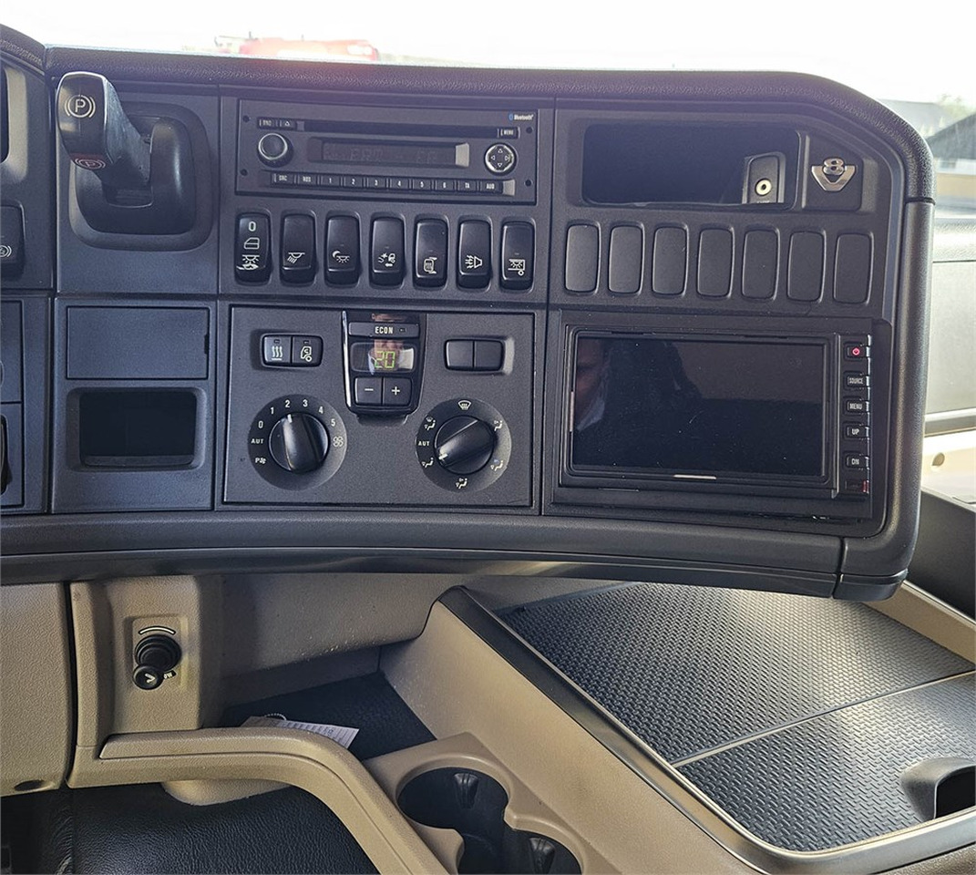 Trækker Scania R 560 LA6X2 4MNB: billede 17