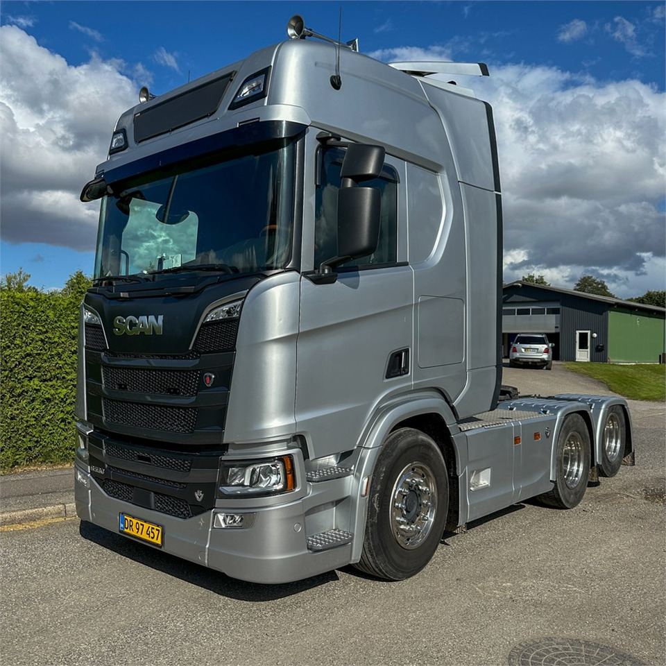 Scania R530 (A6X2NB) - Trækker: billede 1 Scania R530 (A6X2NB) - Trækker: billede 1