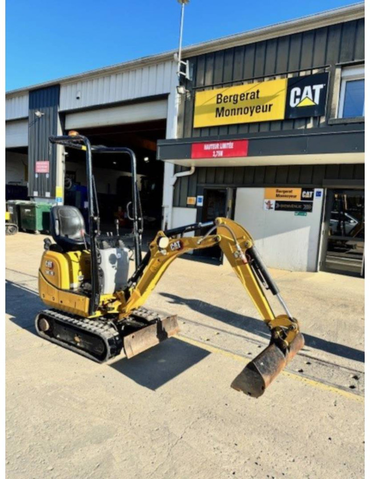 CAT 300.9D - Bæltegravemaskine: billede 1 CAT 300.9D - Bæltegravemaskine: billede 1