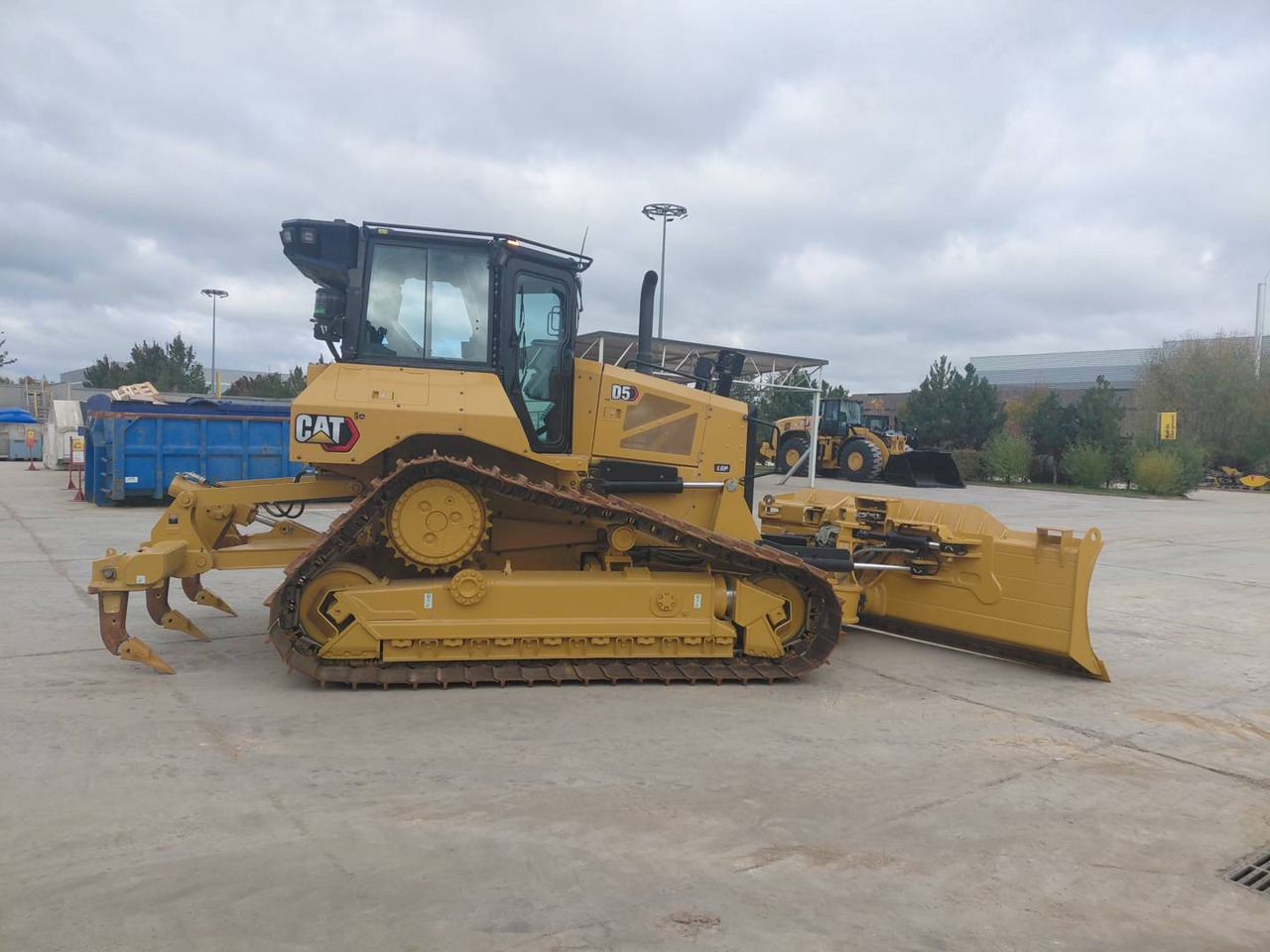 CAT D5 - Bulldozer: billede 5 CAT D5 - Bulldozer: billede 5