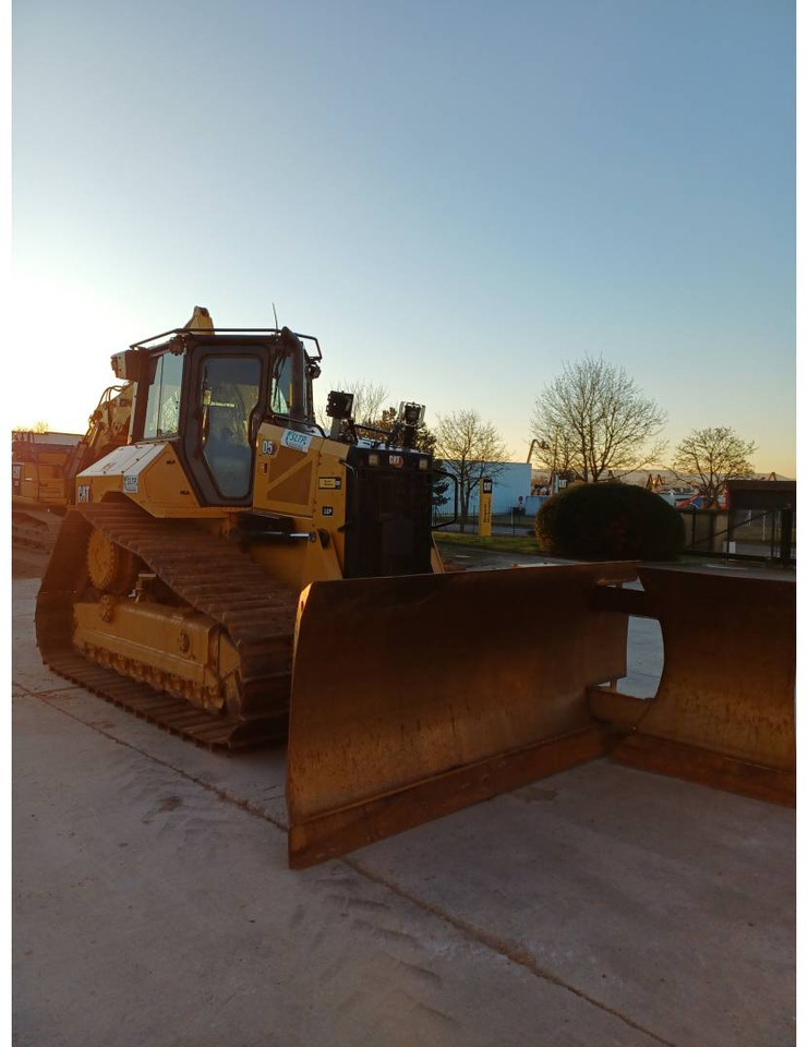 CAT D5 - Bulldozer: billede 2 CAT D5 - Bulldozer: billede 2
