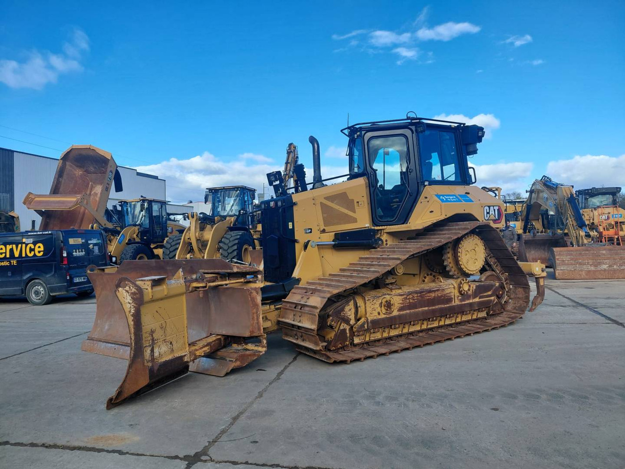 CAT D5 - Bulldozer: billede 2 CAT D5 - Bulldozer: billede 2