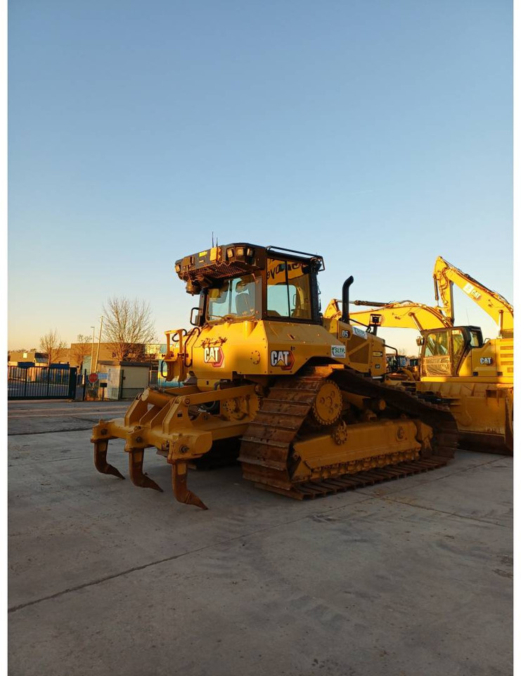 CAT D5 - Bulldozer: billede 3 CAT D5 - Bulldozer: billede 3