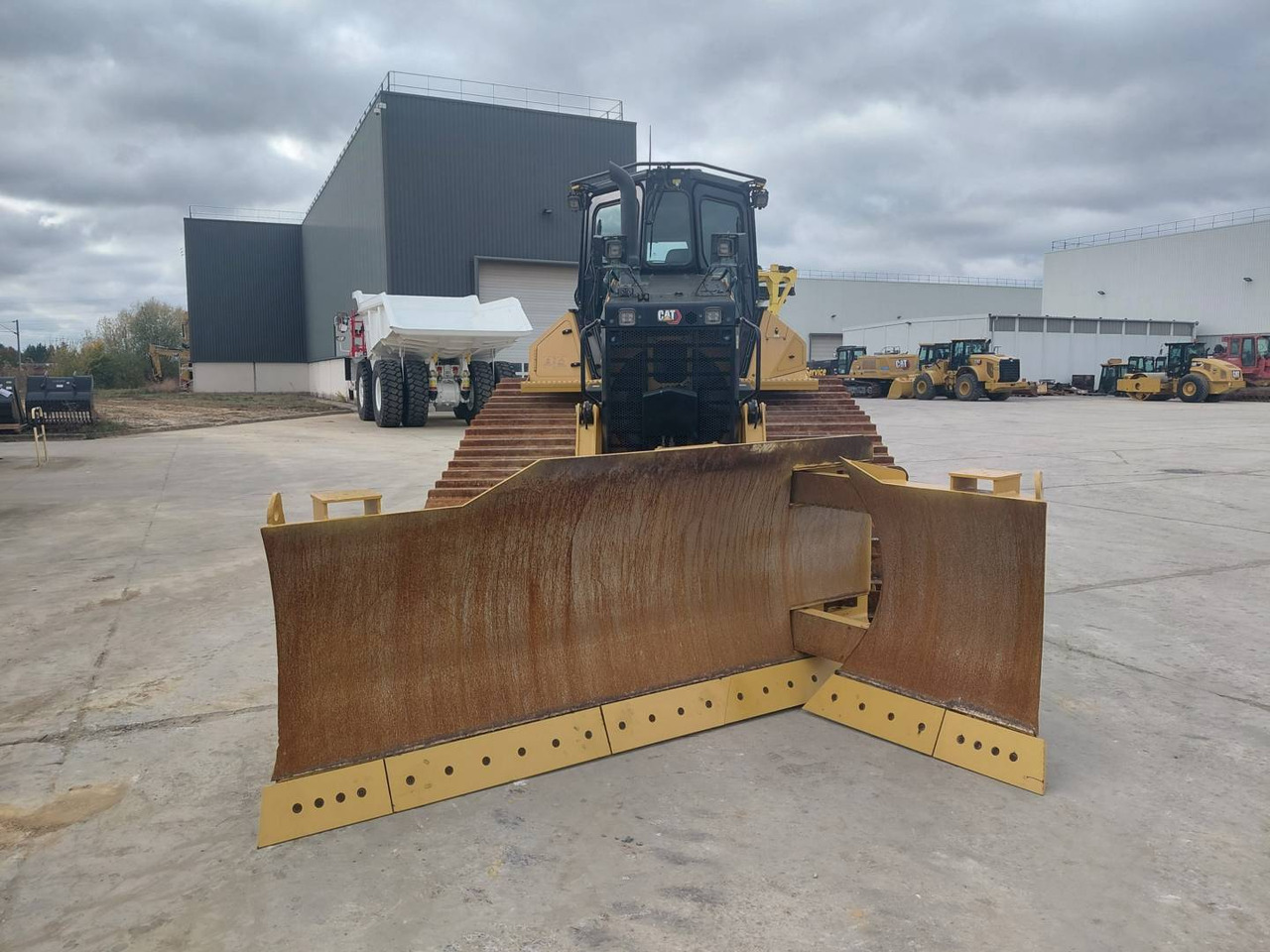 CAT D5 - Bulldozer: billede 3 CAT D5 - Bulldozer: billede 3