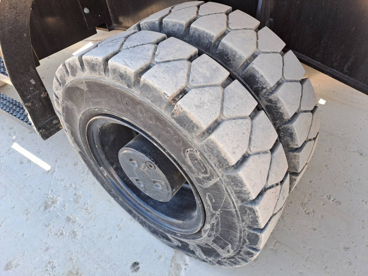 Hjulgravemaskine CAT MH3024: billede 10