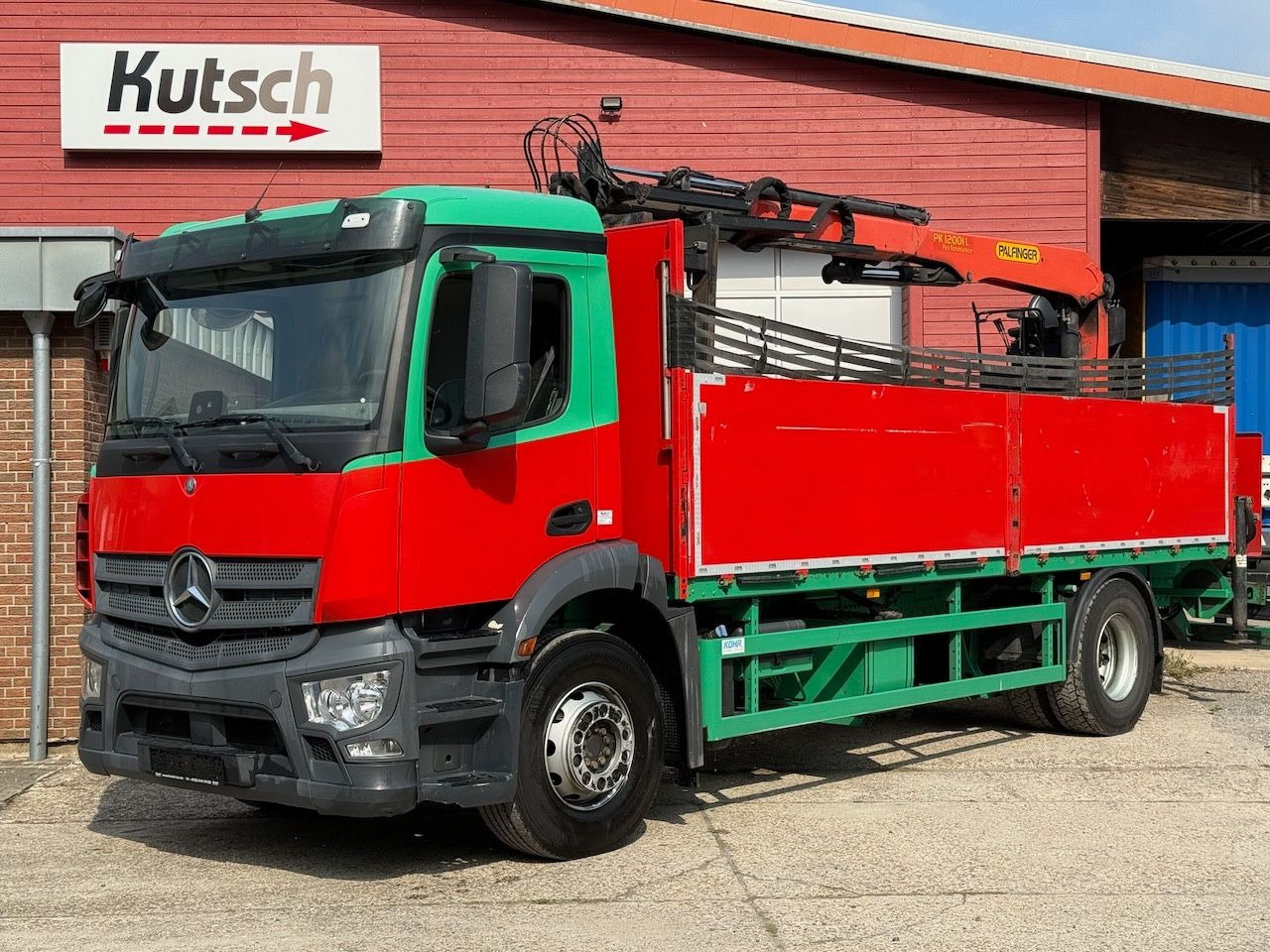 Mercedes-Benz Antos 1832L mit Palfinger PK 12001L Heckkran - Lastbil med lad, Lastbil med kran: billede 3 Mercedes-Benz Antos 1832L mit Palfinger PK 12001L Heckkran - Lastbil med lad, Lastbil med kran: billede 3