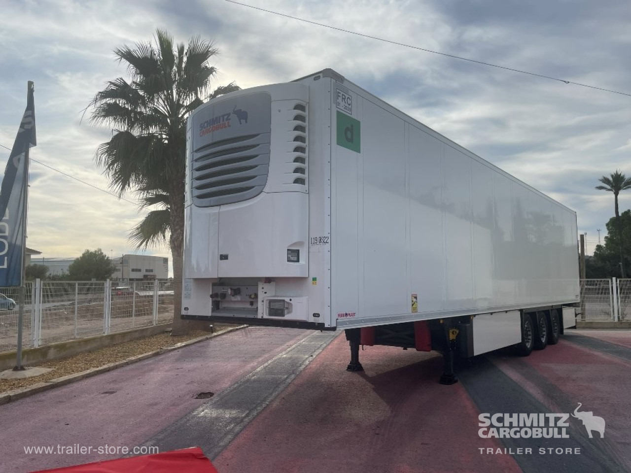 SCHMITZ Semiremolque Frigo Standard - Isotermisk sættevogn: billede 1 SCHMITZ Semiremolque Frigo Standard - Isotermisk sættevogn: billede 1
