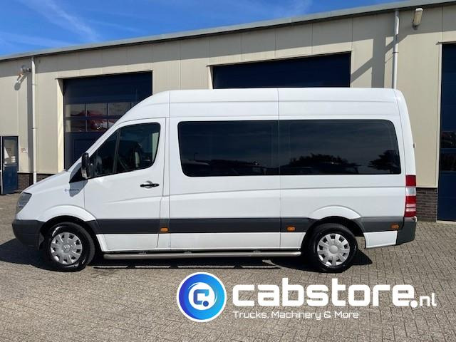 Minibus, Persontransport Mercedes-Benz SPRINTER  211 CDI - L2/H2-  Automatische versnellingsbak - 9 Persoons - Bouwjaar 2009 - APK tot 17-01-2026 ! - Side bars - Privacy glas - Airco: billede 6