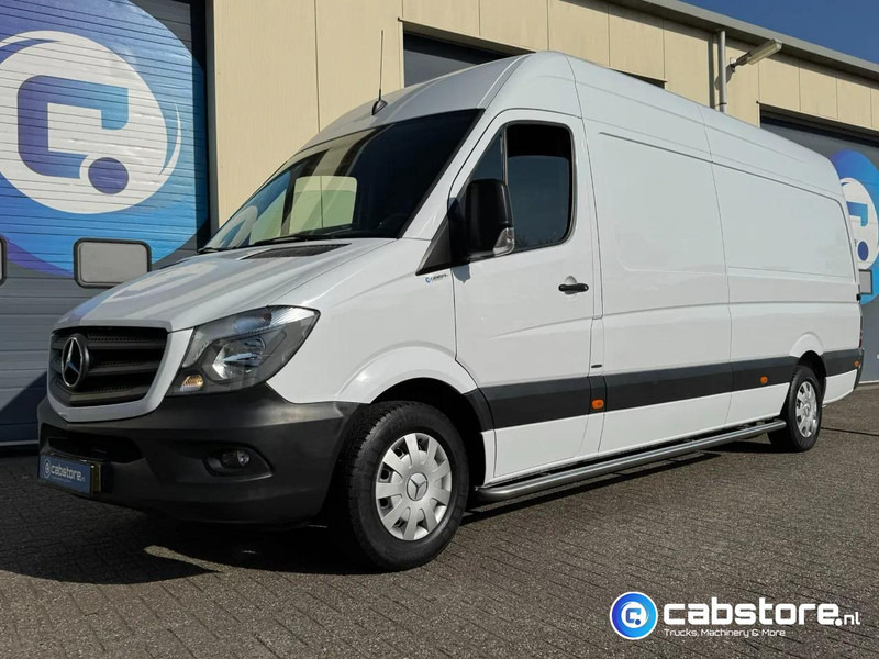 Mercedes-Benz Sprinter 316 CDI L3/H2 316 CDI Euro 5 - L3/H2 - Automaat -  Geïntegreerde rijplaten in vloer - Bearlock - Year 2015 - Nieuwe banden - Varevogn: billede 1 Mercedes-Benz Sprinter 316 CDI L3/H2 316 CDI Euro 5 - L3/H2 - Automaat -  Geïntegreerde rijplaten in vloer - Bearlock - Year 2015 - Nieuwe banden - Varevogn: billede 1