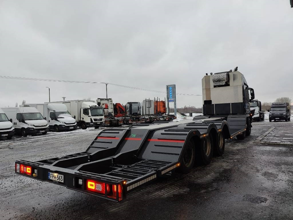 Leje en Iveco TWay AT410T54 10X4 metsäkoneritilä Iveco TWay AT410T54 10X4 metsäkoneritilä: billede 14 Leje en Iveco TWay AT410T54 10X4 metsäkoneritilä Iveco TWay AT410T54 10X4 metsäkoneritilä: billede 14