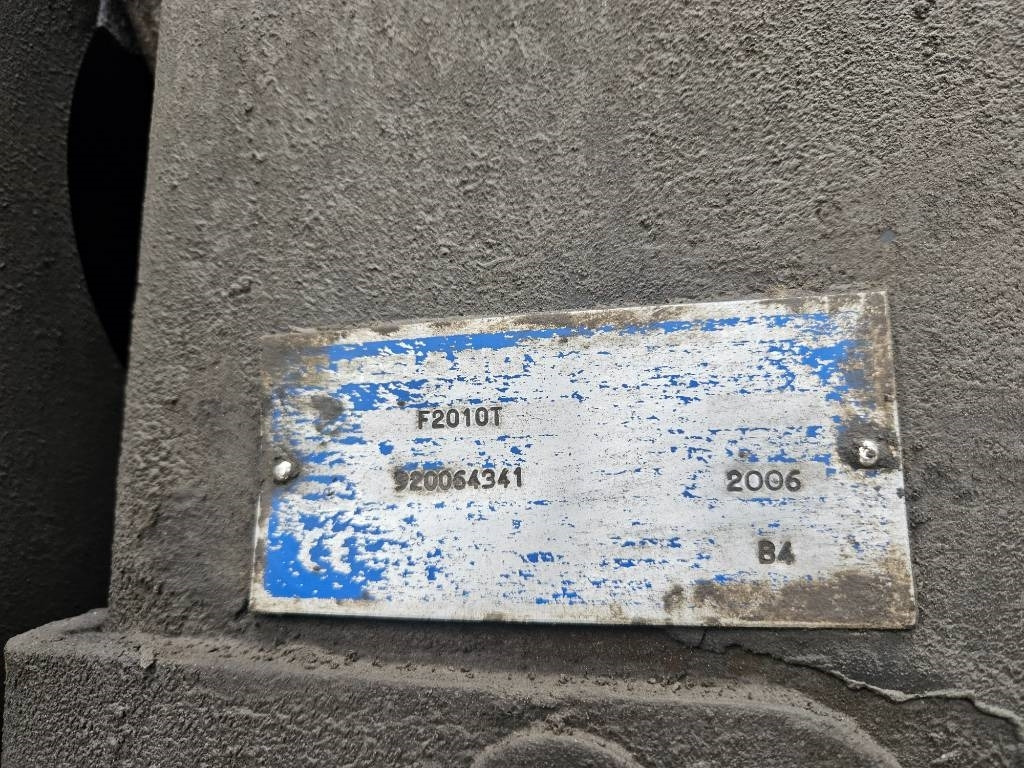 Tømmerbil Sisu C600 8x4 kesla 2010: billede 14