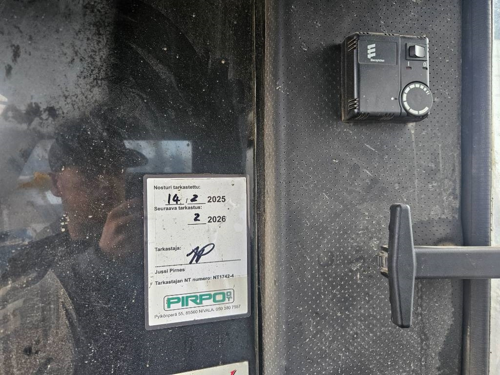 Tømmerbil Sisu C600 8x4 kesla 2010: billede 17