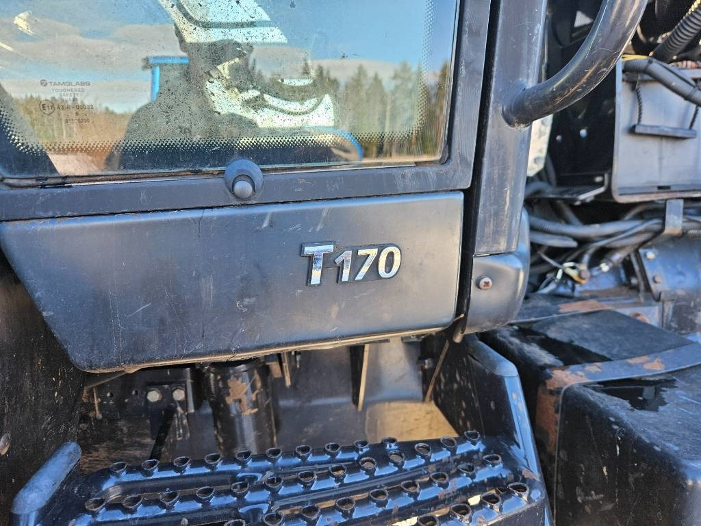 Valtra T 170 - Traktor: billede 5 Valtra T 170 - Traktor: billede 5