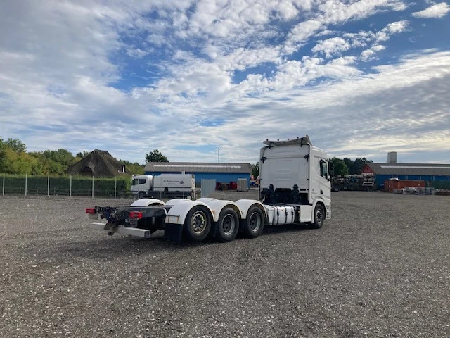 Scania R660 8X4/4 - Lastbil chassis: billede 4 Scania R660 8X4/4 - Lastbil chassis: billede 4