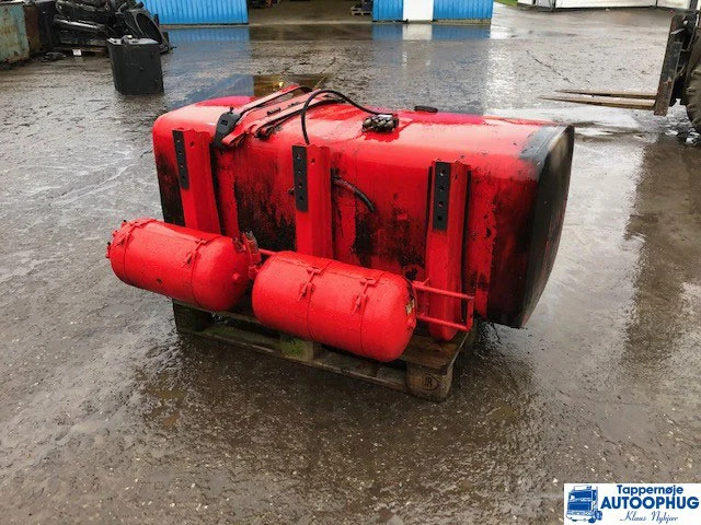 Scania brændstoftank 700L P/N: 1871192 / 1517309 - Brændstoftank for Lastbil: billede 2 Scania brændstoftank 700L P/N: 1871192 / 1517309 - Brændstoftank for Lastbil: billede 2