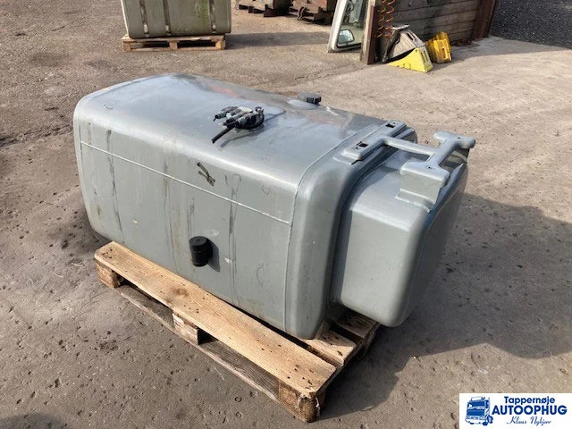 Scania fuel tank 610 liter Scania 2132702 - Brændstoftank for Lastbil: billede 1 Scania fuel tank 610 liter Scania 2132702 - Brændstoftank for Lastbil: billede 1